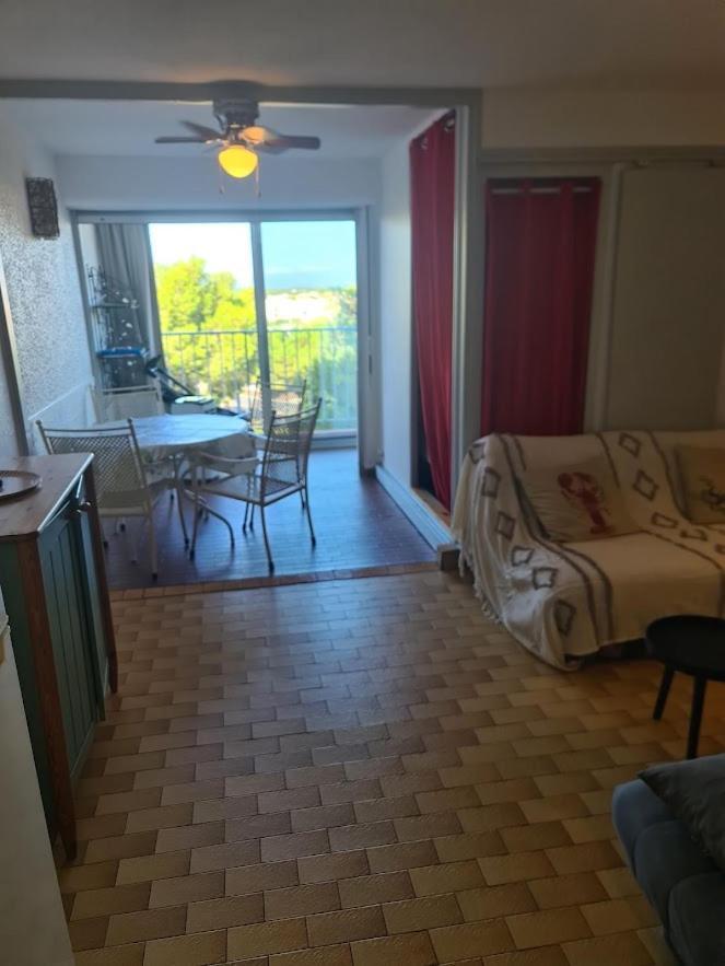 Tres Beau Studio Cabine آجد المظهر الخارجي الصورة